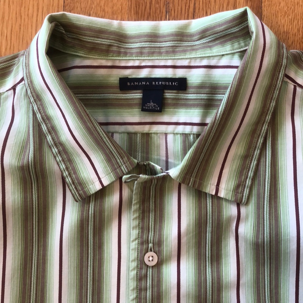 Banana Republic Button Down Shirt Size L